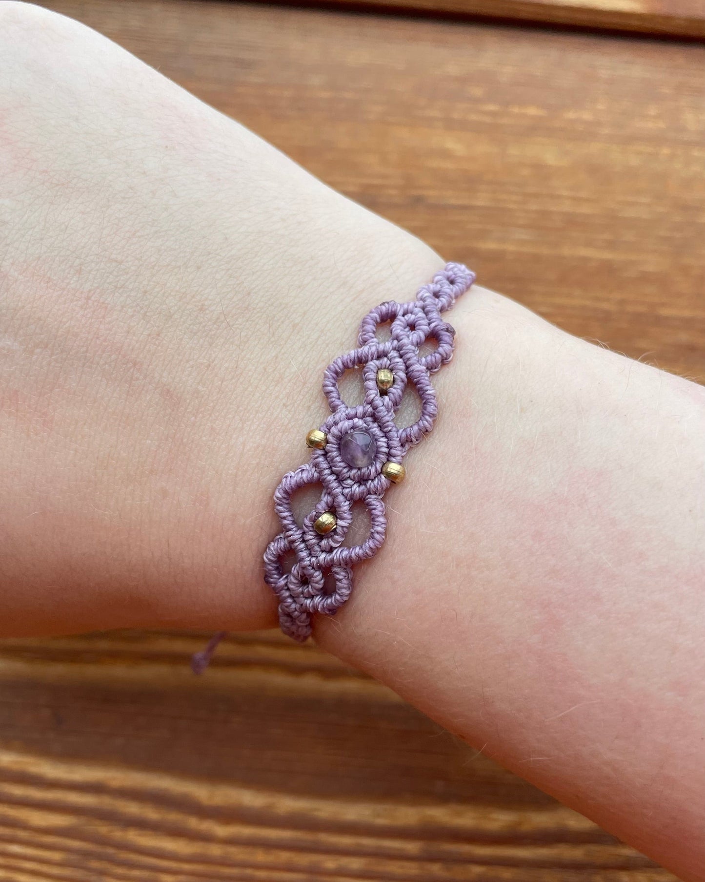 Elegantes Makramee Armband– filigraner Fairycore Schmuck